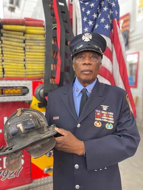 ret. FDNY Rescue co.1 (New York)